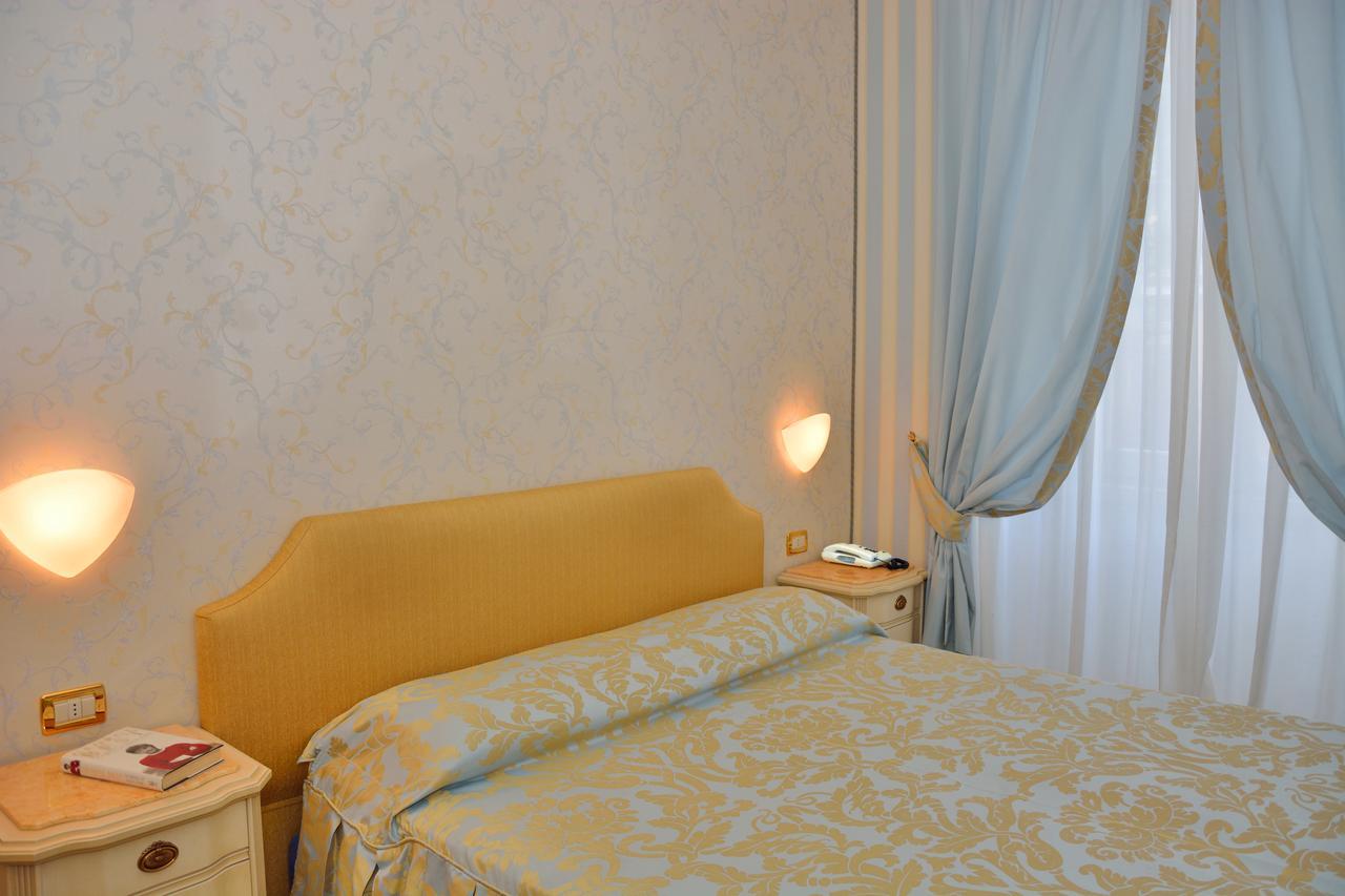 Grand Hotel Menaggio Esterno foto